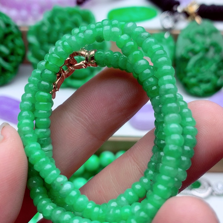 翡翠未镶嵌毛衣链