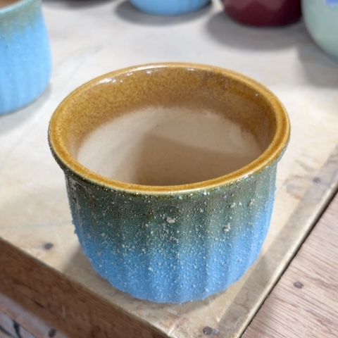 陶瓷满9元发货口径不清楚问客服谢谢