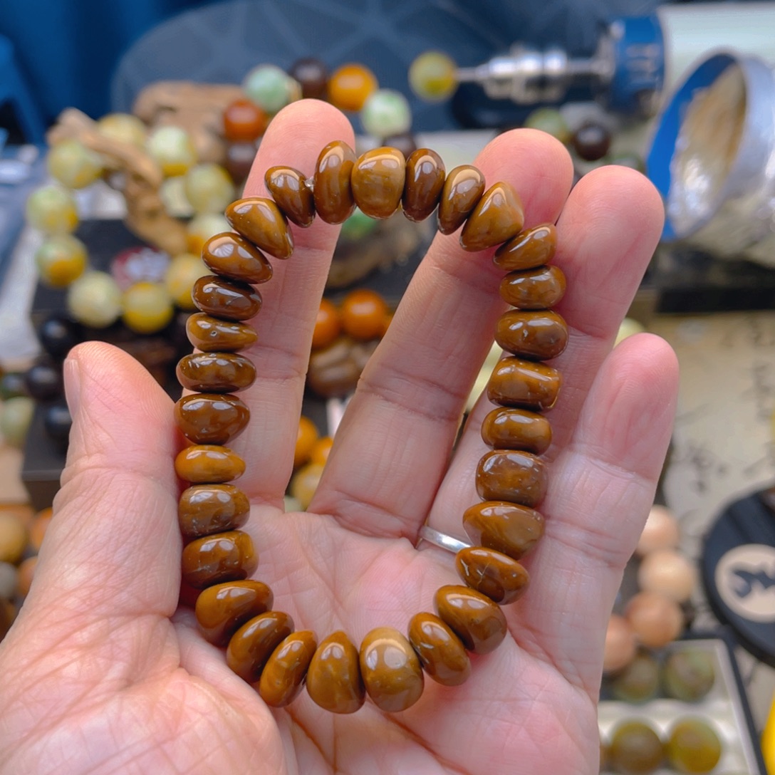 猫***冻白玉菩提吊坠卡9库克