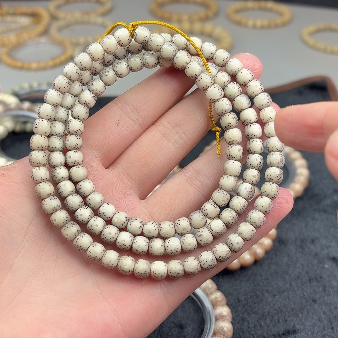 吊坠星月菩提W9                