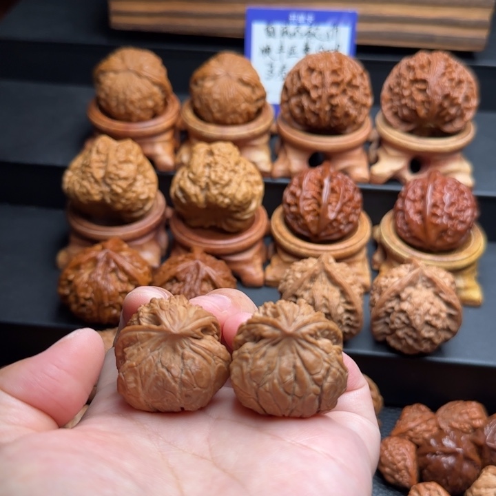 文玩核桃把件文山蛇全品