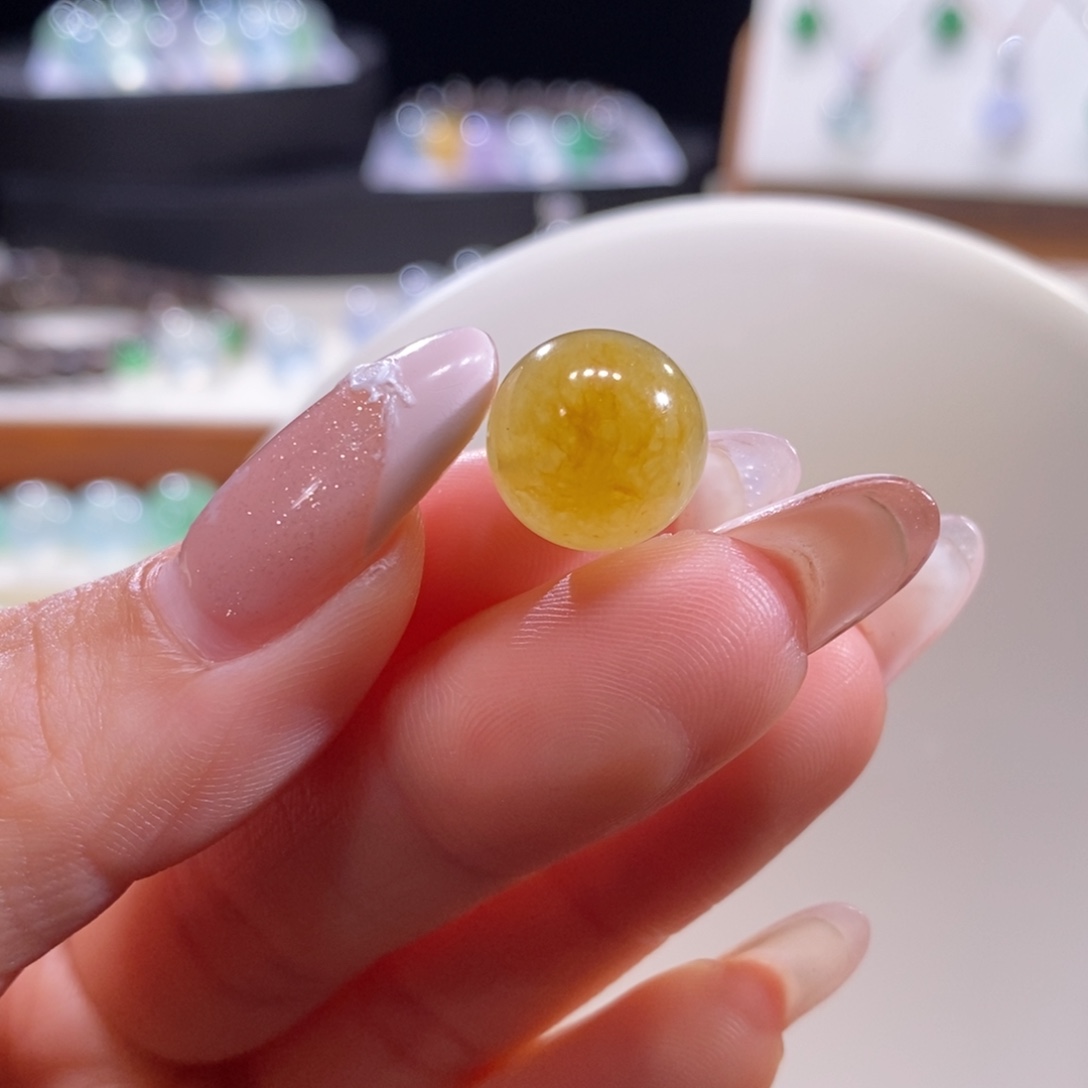 A***…翡翠未镶嵌颈饰翡翠冰鲜黄珠12.3mm分单付