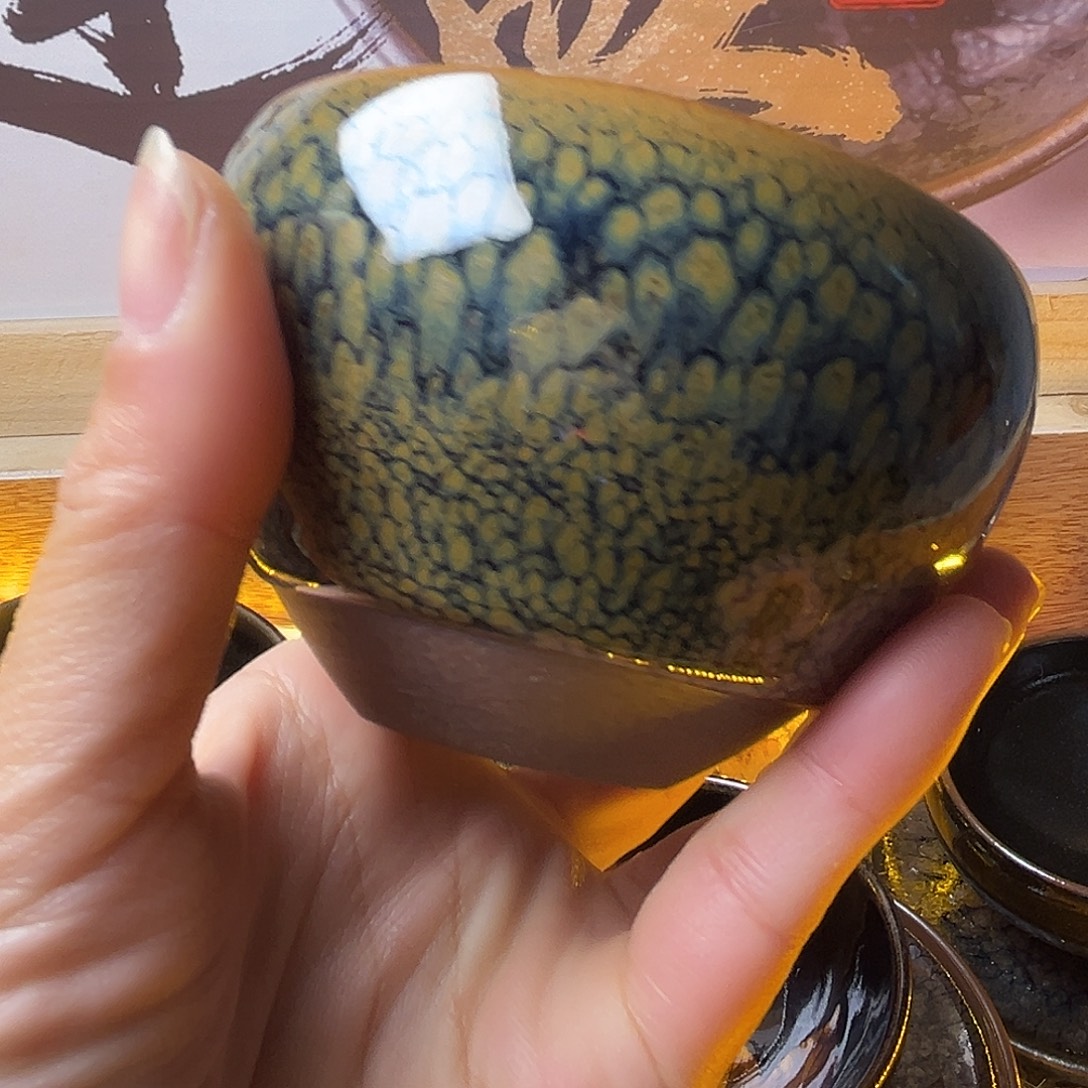 茶盏这几位朋友在这里做