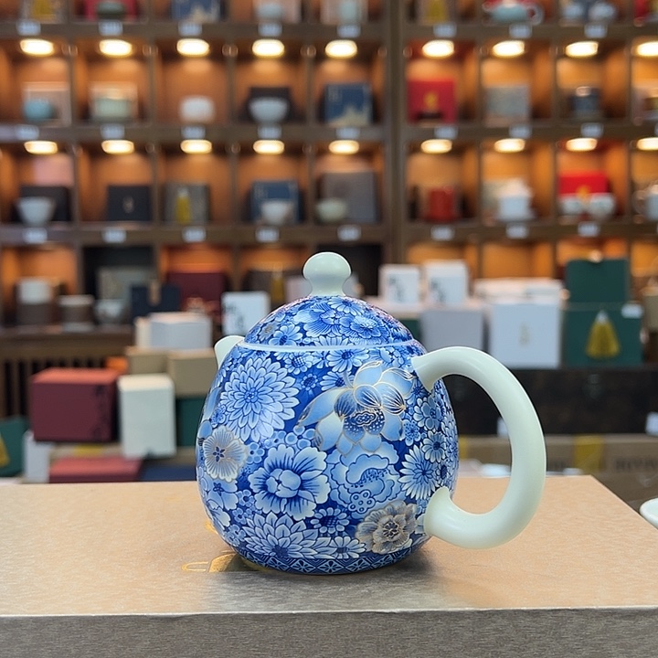 杯哈哈你也是哦我也是