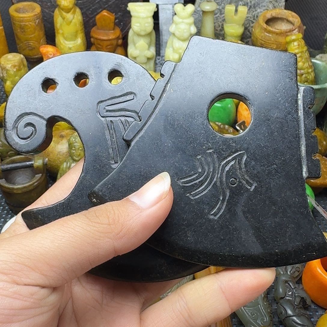 白玉菩提吊坠。。。