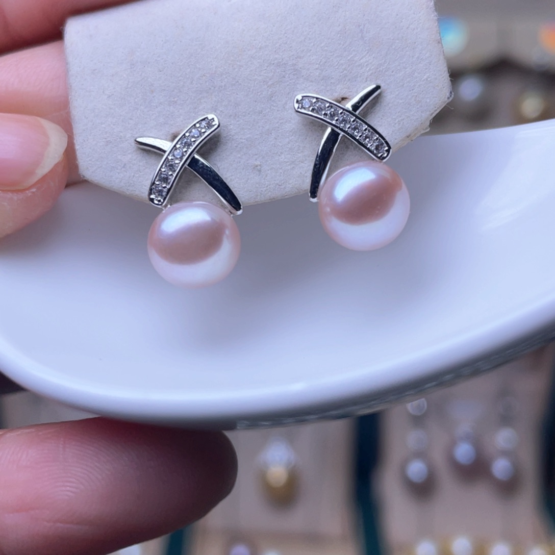 淡水珍珠耳环未镶嵌