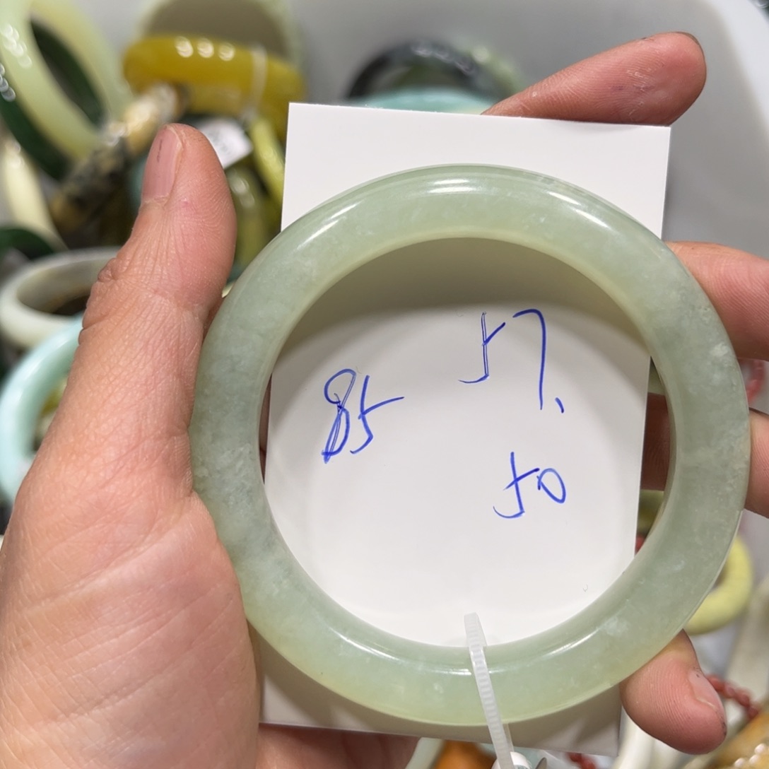蛇纹石玉手镯未镶嵌喜****·