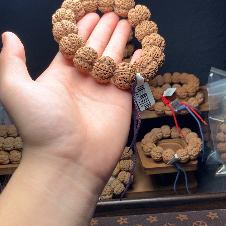 吊坠金刚菩提古龙蜂窝梅花双龙精品22mm