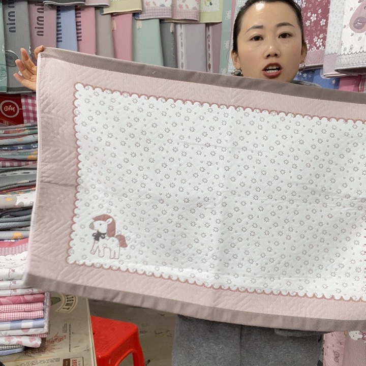 棉特价促销咖色小马