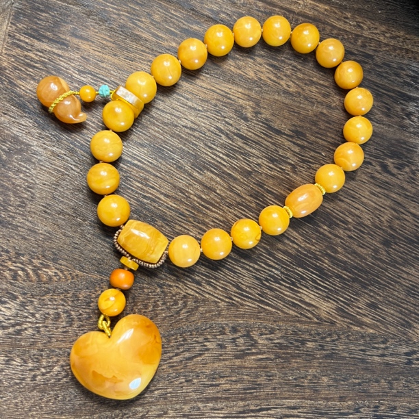 天然琥珀蜜蜡13mm➕精美时尚搭配爱心葫芦手持