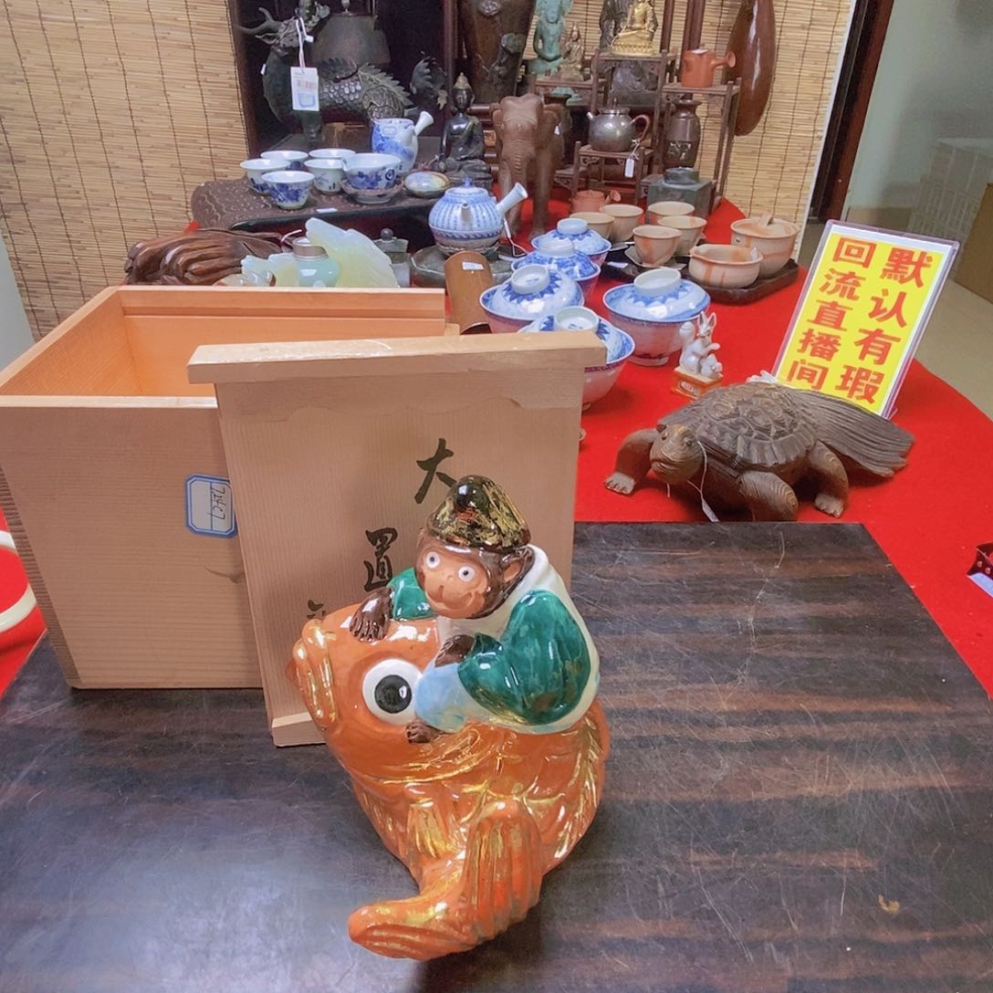 精美逃避摆件一客c7