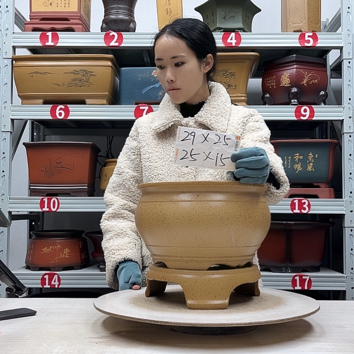 紫砂花盆紫砂花盆