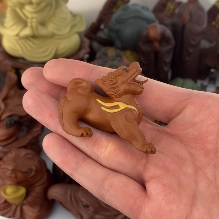 【闪购商品】紫砂茶宠小***?紫砂瑕疵