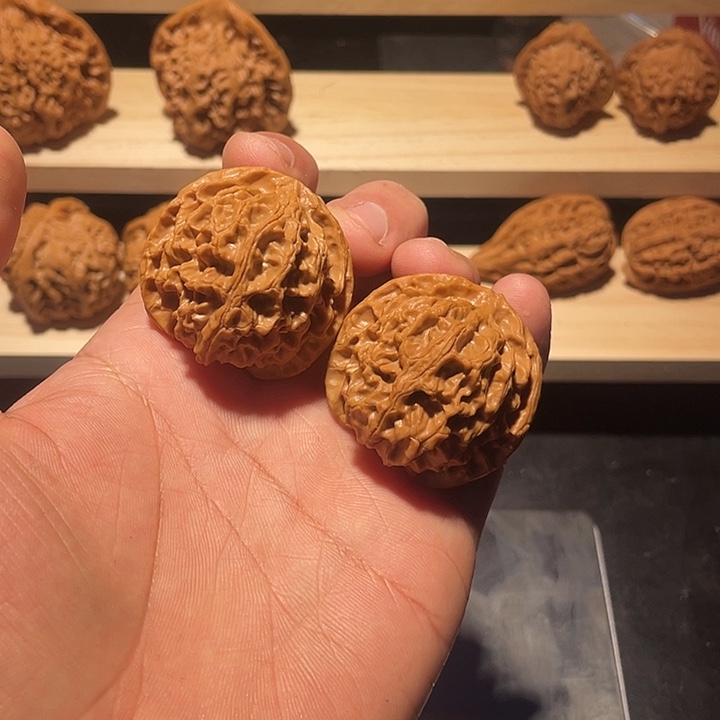文玩核桃吊坠文玩