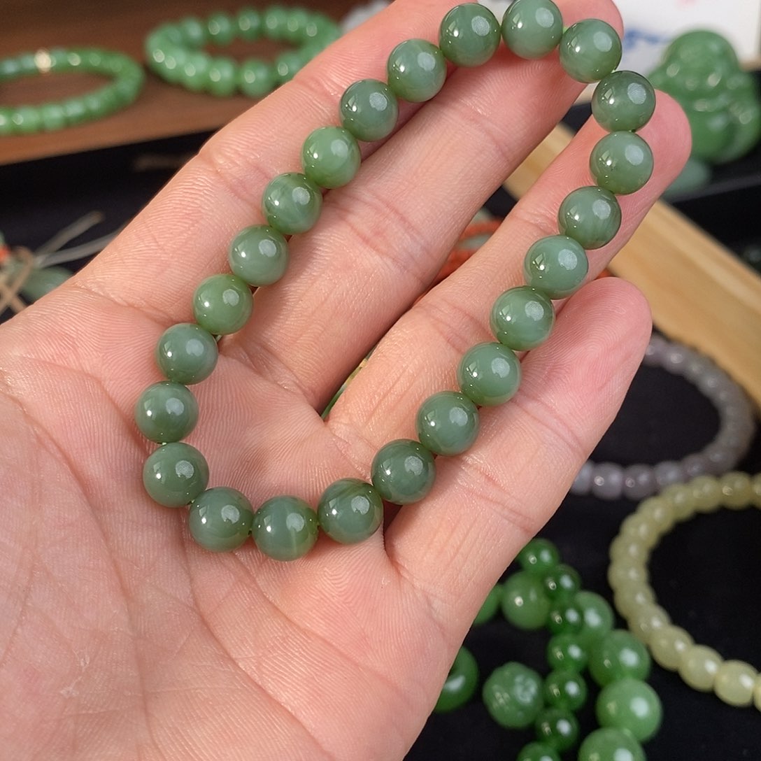 和田玉手串未镶嵌碧玉一线猫眼无矿点