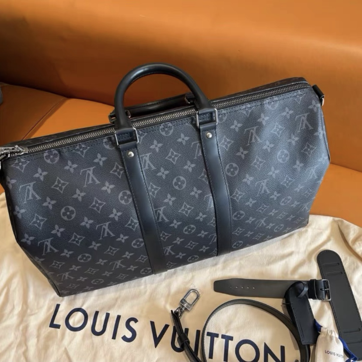 95新 LouisVuitton/路易威登 黑色老花KEEPALL45旅行袋部分膜在