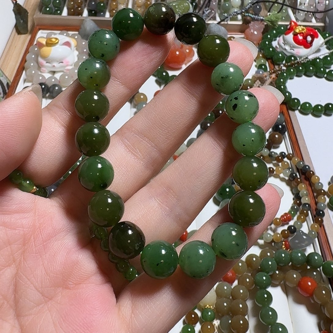 a***s和田玉未镶嵌珠宝奇石