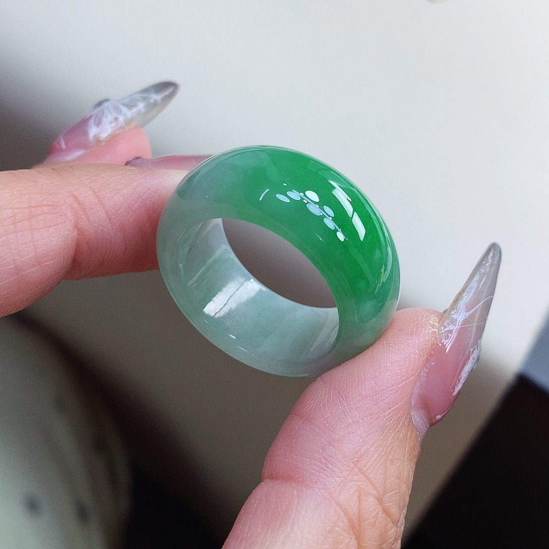 翡翠戒指未镶嵌26号