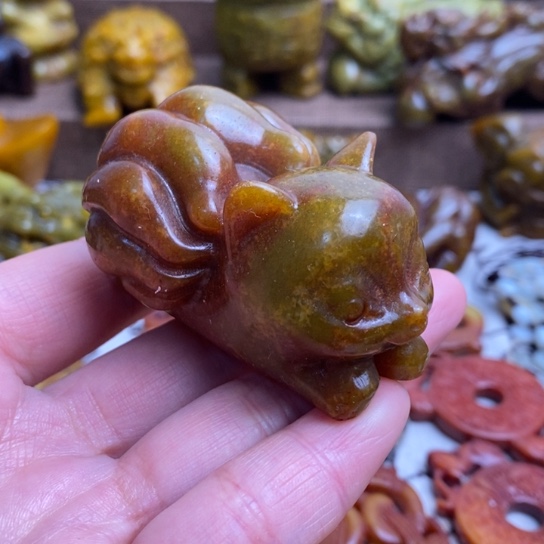 蛇纹石玉未镶嵌颈饰01