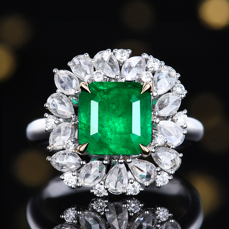 卡莱诗沉稳华丽 主石2.96克拉 18K金 天然祖母绿戒指/吊坠