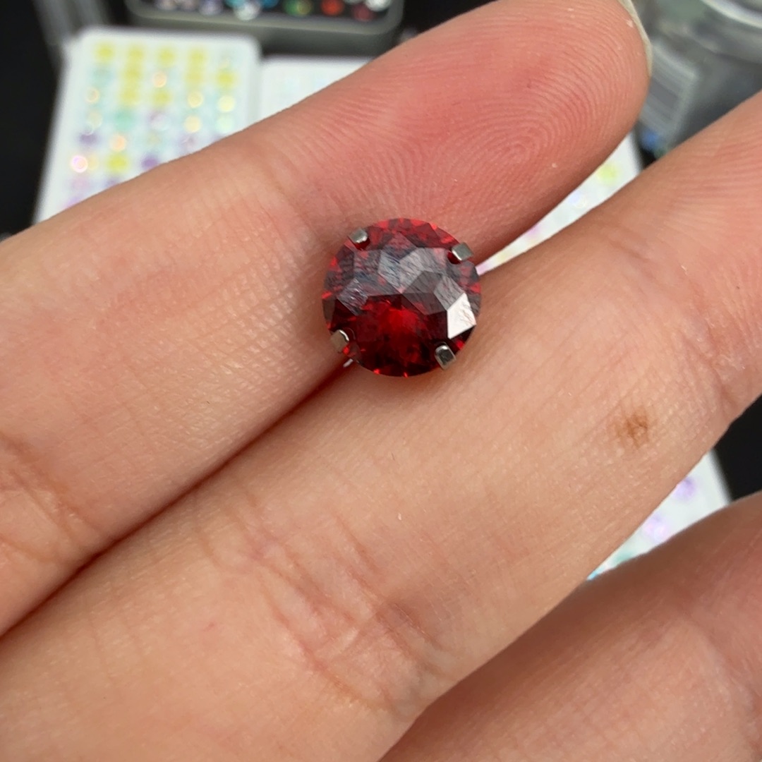 秋****锆石钛钢合金锆石非质量问题不退不换