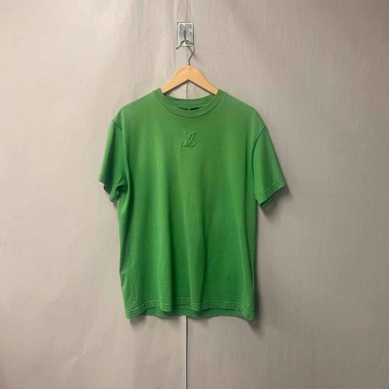 99新 LouisVuitton/路易威登 绿色浮雕logo短袖 99新 S码 #4711