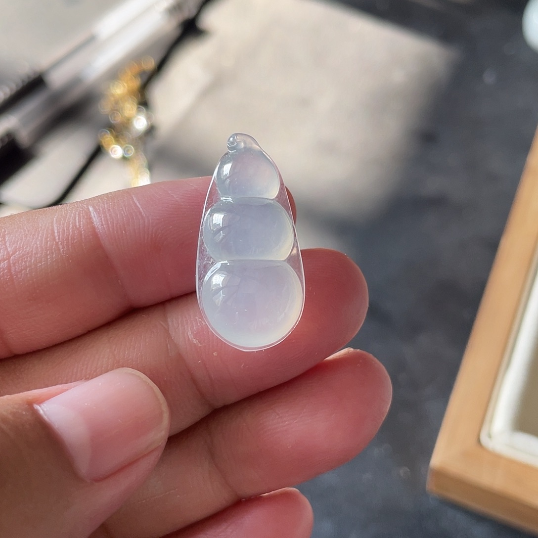 翡翠未镶嵌颈饰8855888888