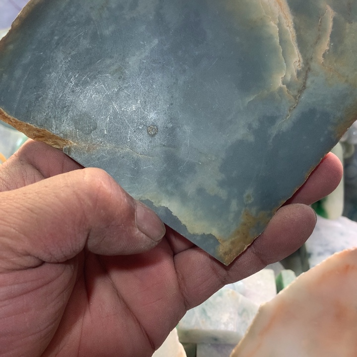 知***易翡翠裸石天然翡翠