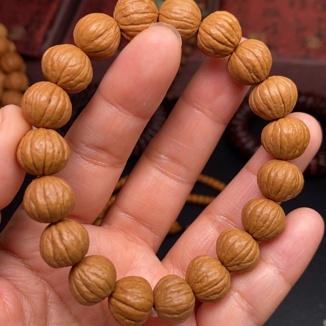 湜***亻吊坠猴头核桃橄榄猴头