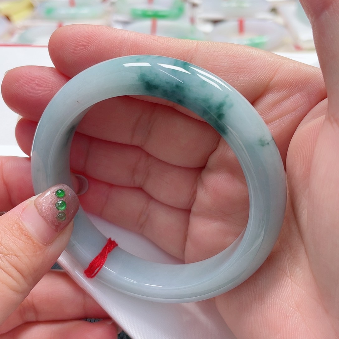 翡翠未镶嵌手镯缅甸翡翠手镯57圈