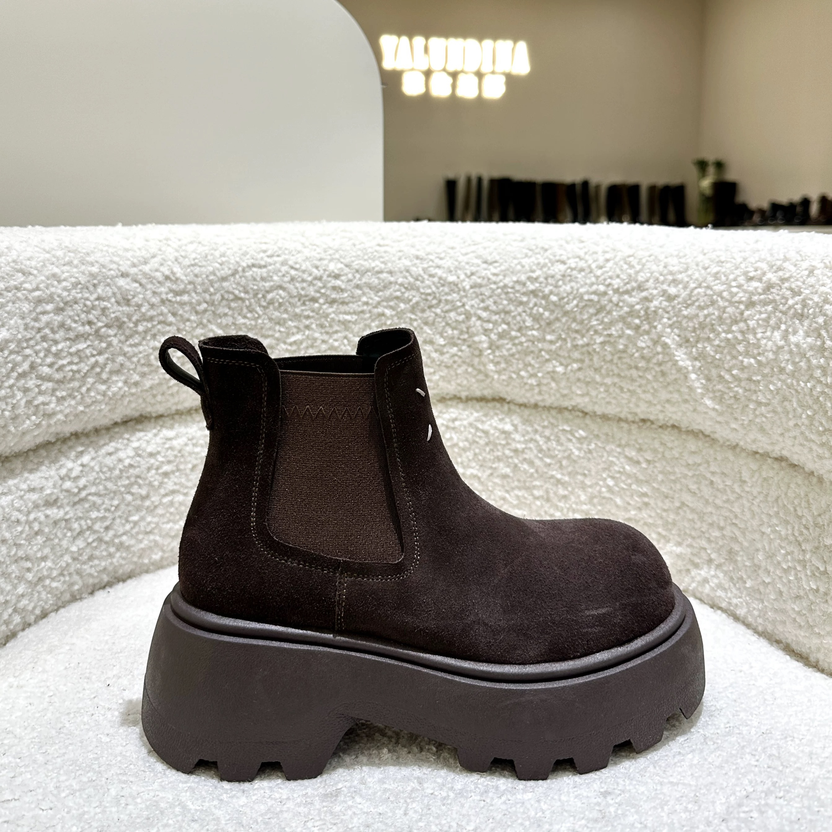 SUSU欧洲站小众设英伦风新款厚底短靴 181-3 外仓