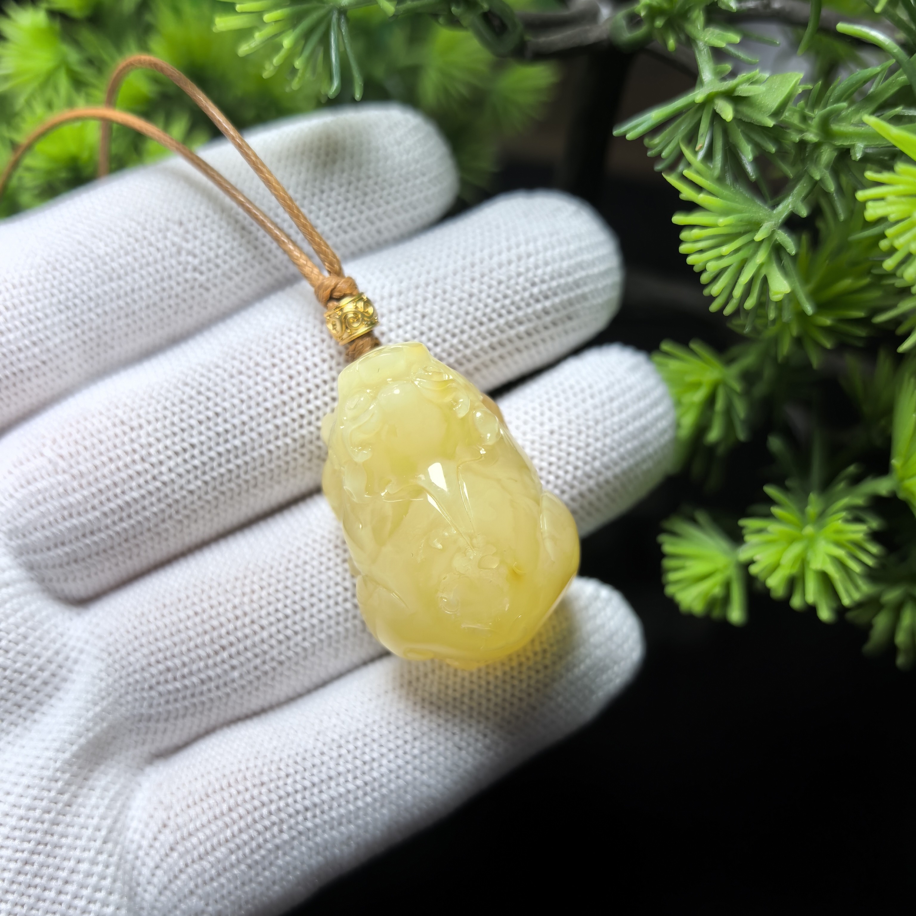C3506天然蜜蜡貔貅雕刻无优化吊坠23.5×32.3×19天然蜜蜡假一罚四