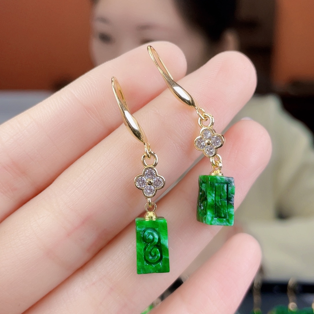 翡翠未镶嵌耳饰饰品