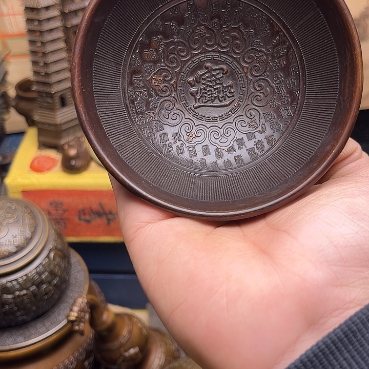 精美铜器点击下单