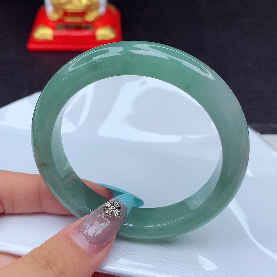 翡翠手镯未镶嵌翡翠56.1冰胶润正圈