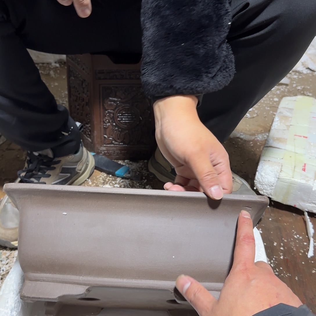 紫砂花盆瑕疵是我