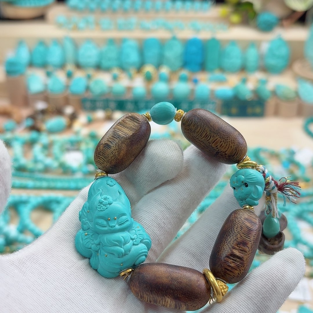 绿松石18K金镶嵌珠宝奇石