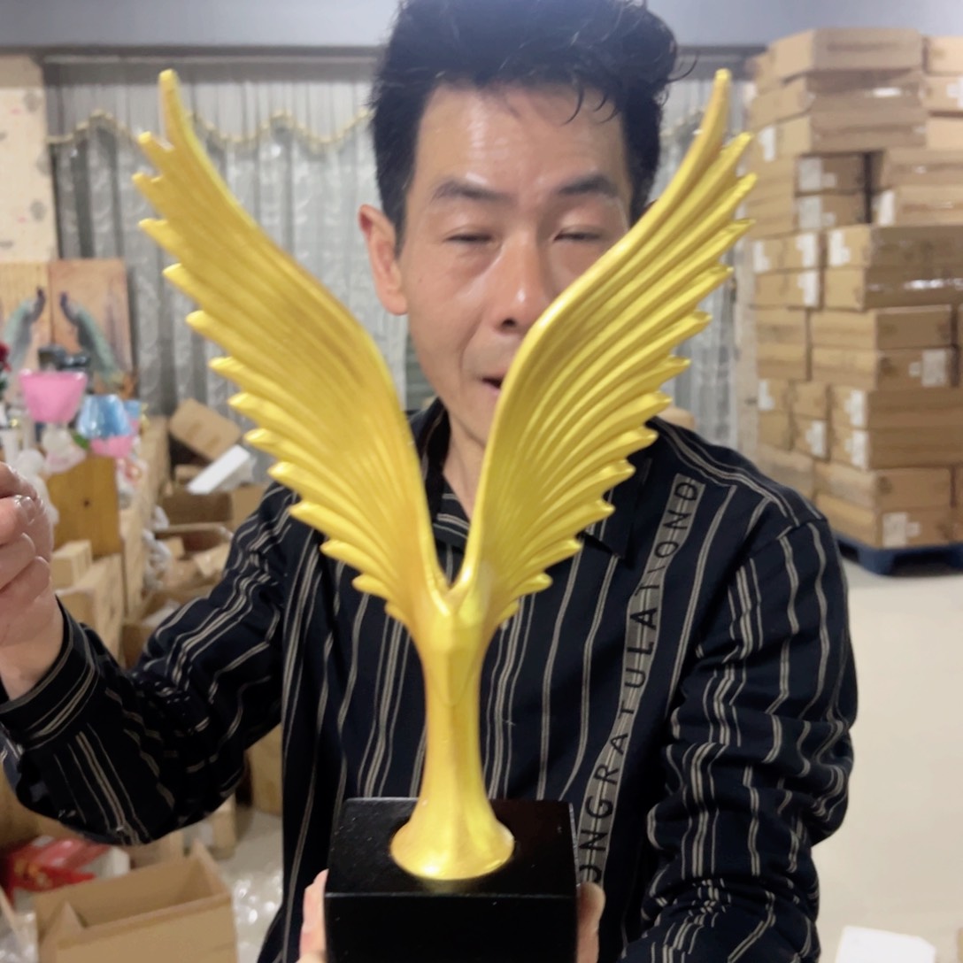 红陶红陶红陶红陶大鹏展翅