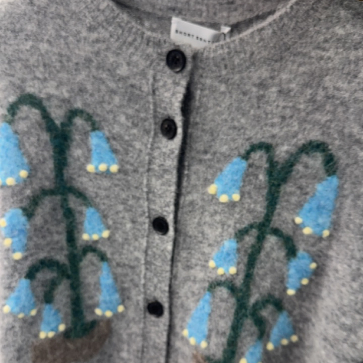 童装撞色绣花针织开衫秋冬法式学院风圆领混纺插肩袖提花毛衣