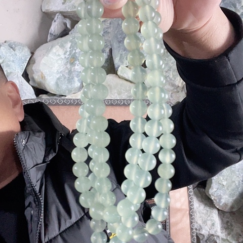 蛇纹石玉未镶嵌珠宝奇石