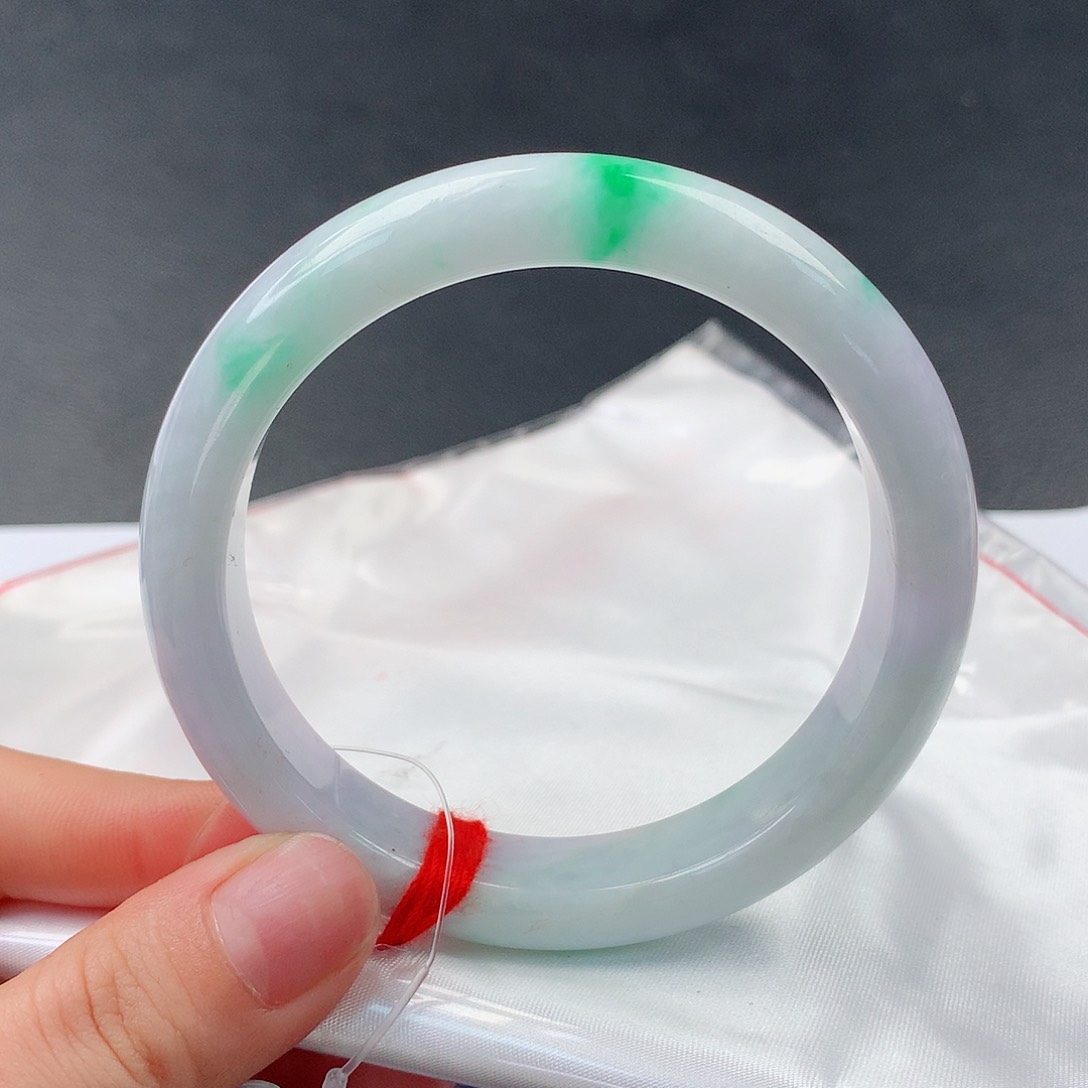 翡翠手镯未镶嵌79正58