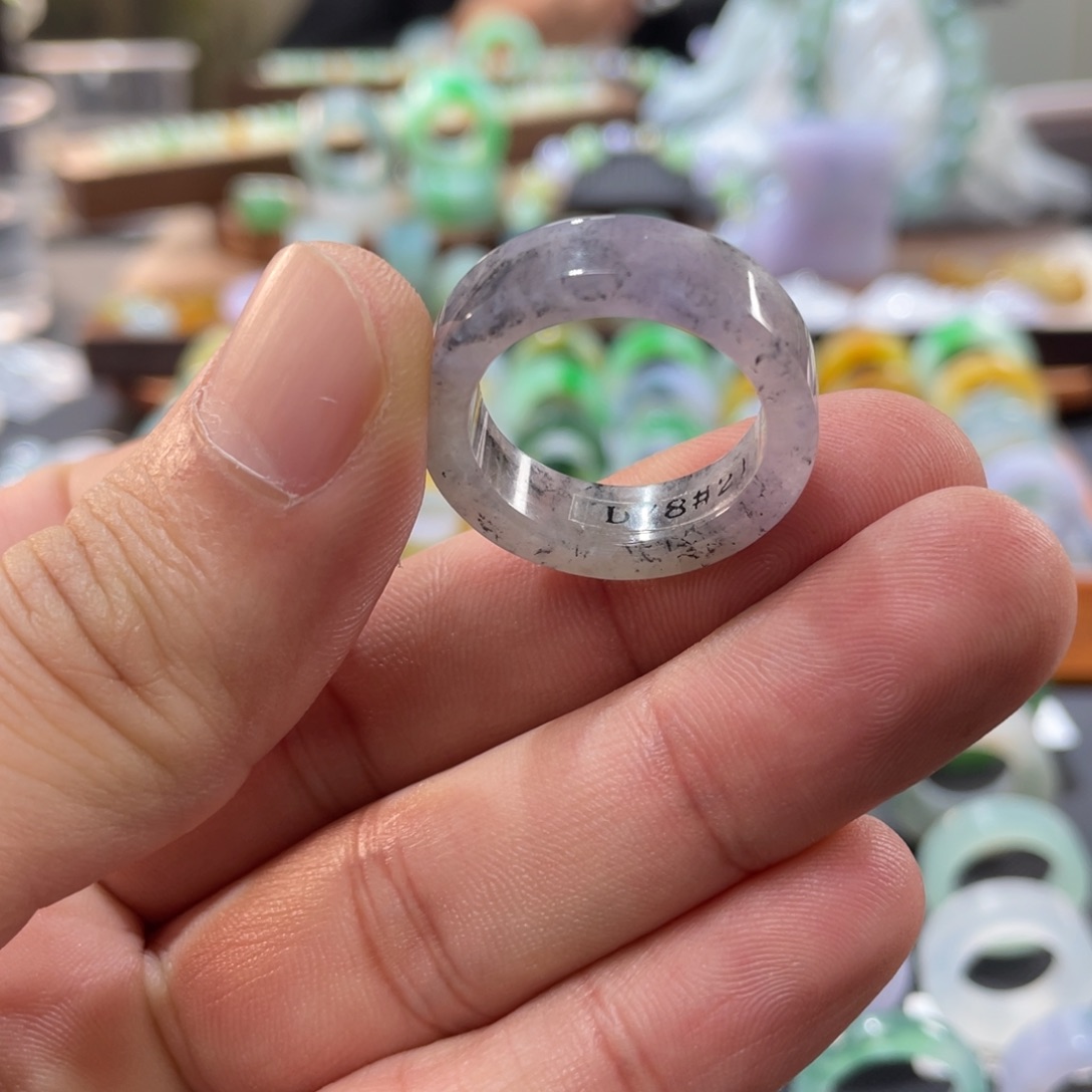 定制翡翠未镶嵌圈口21