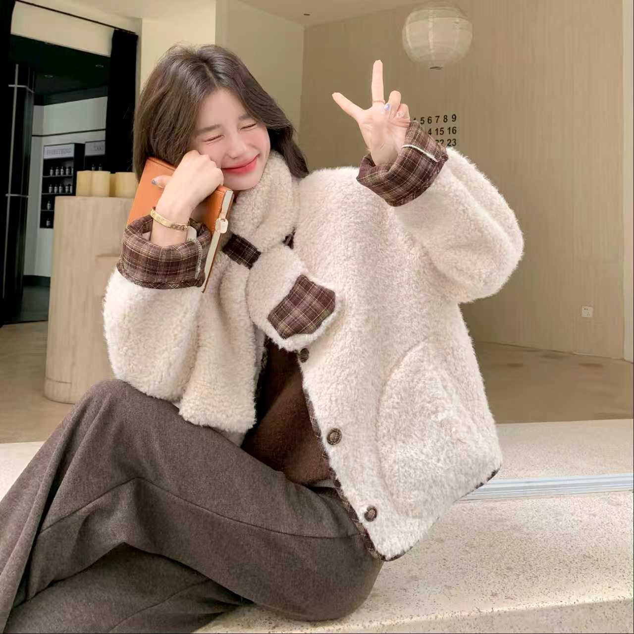 4026-4050网红宽松版颗粒绒短款冬季保暖小外套（非主图款）