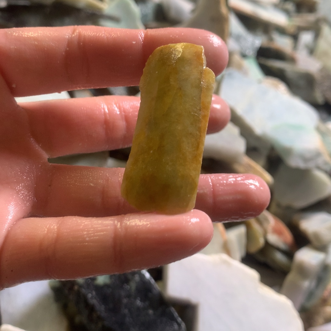 翡翠颈饰未镶嵌缅甸翡翠