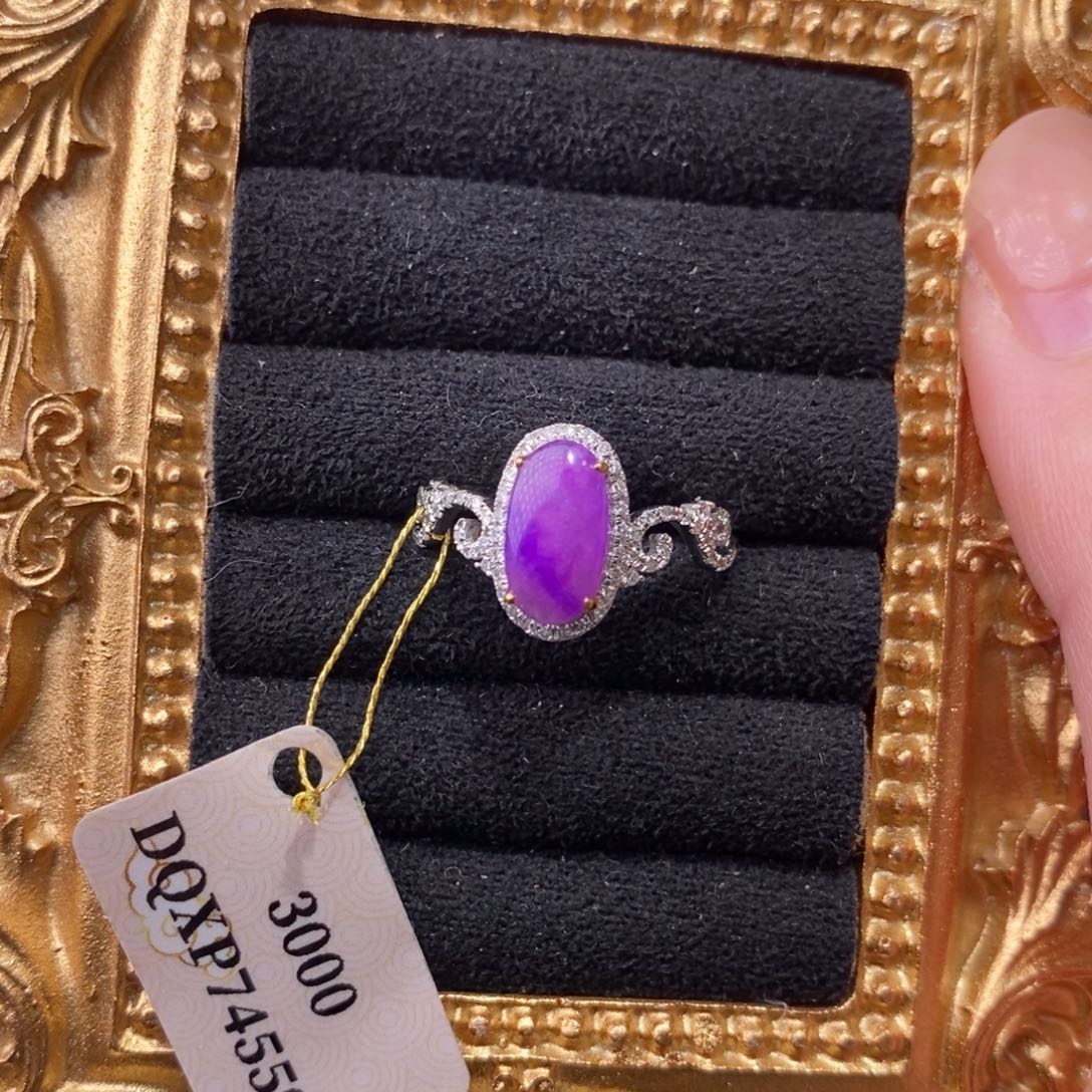 苏纪石（舒俱来）18K金镶嵌戒指