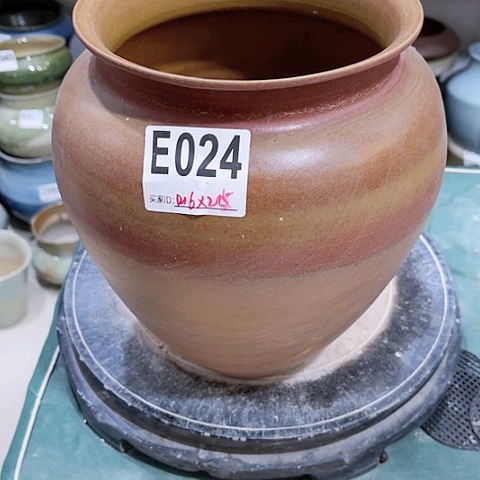 红陶景德镇手工工艺制作