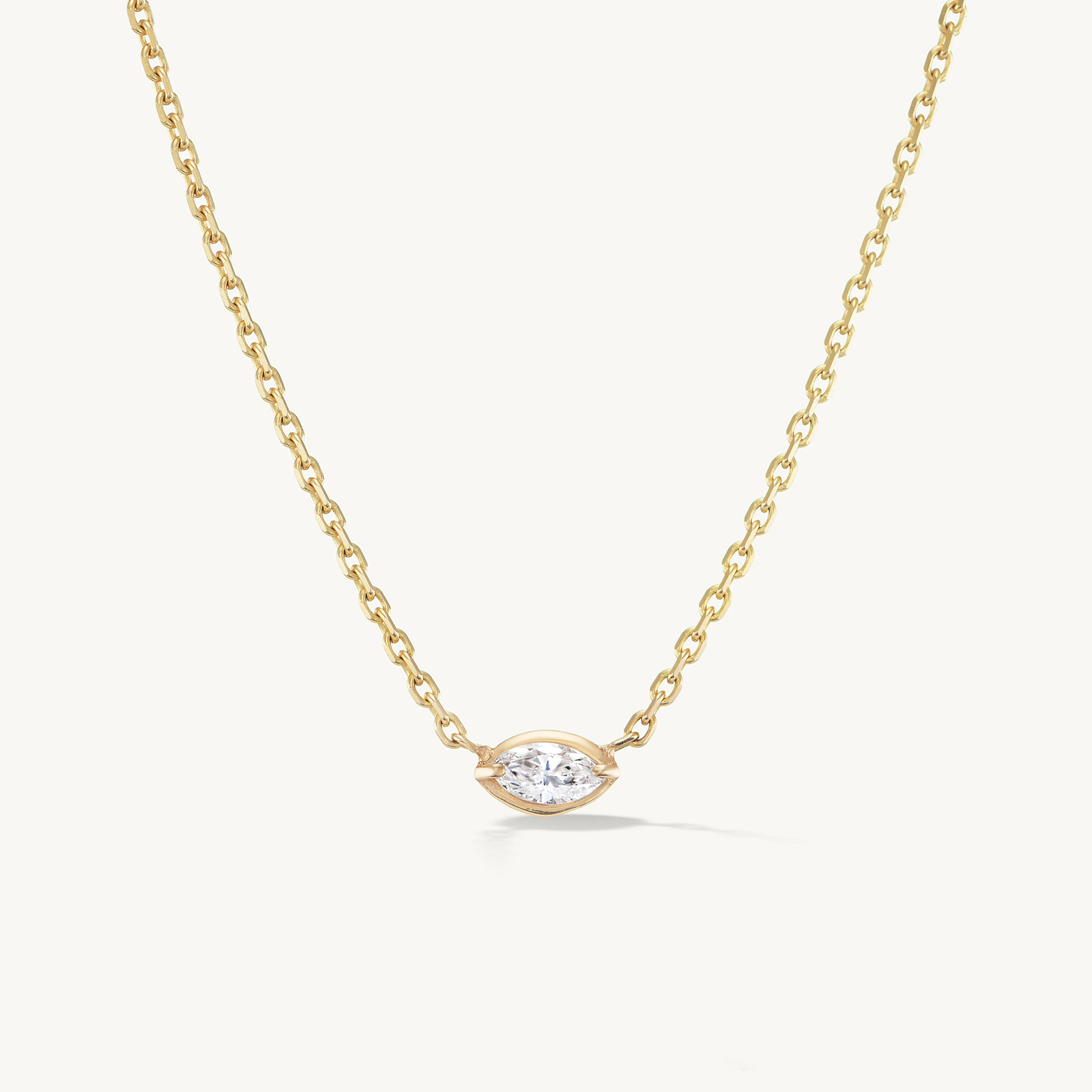 实验室培育钻石新品18k黄金色实验室马眼形培育钻石锁骨颈链女