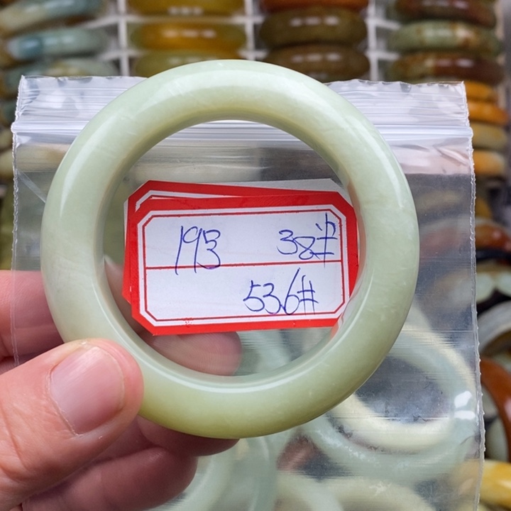 未镶嵌蛇纹石玉手绳