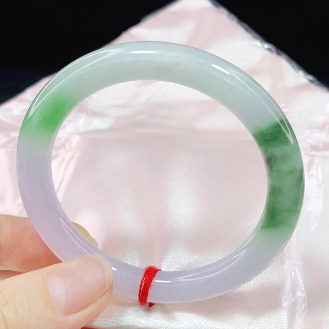 未镶嵌手镯翡翠53.6圆镯