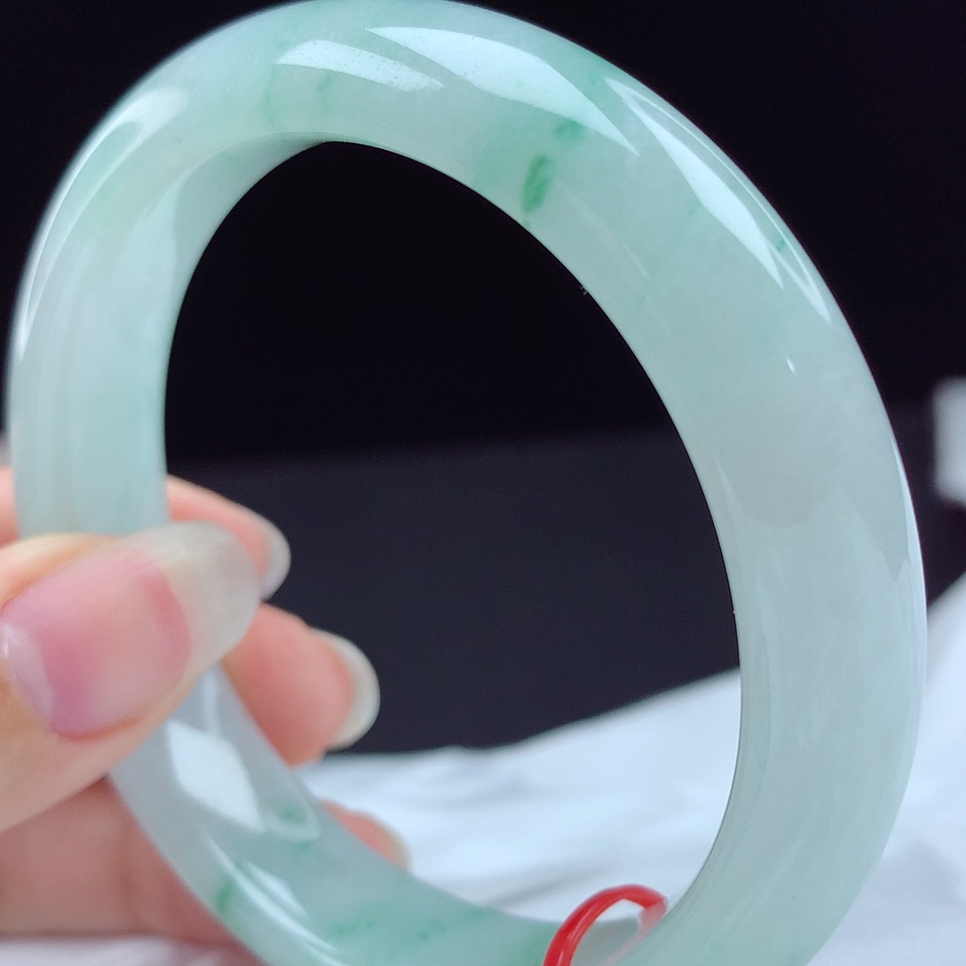 未镶嵌手镯翡翠96627，